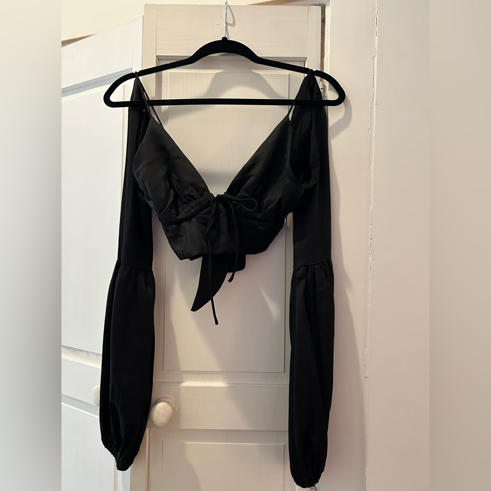 Sabo size small black top - never been worn
